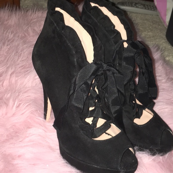 Betsey Johnson Shoes - Betsey Johnson lace up heels